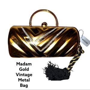 Madam vintage gold/ rhinestone metal evening clutch! Nwt